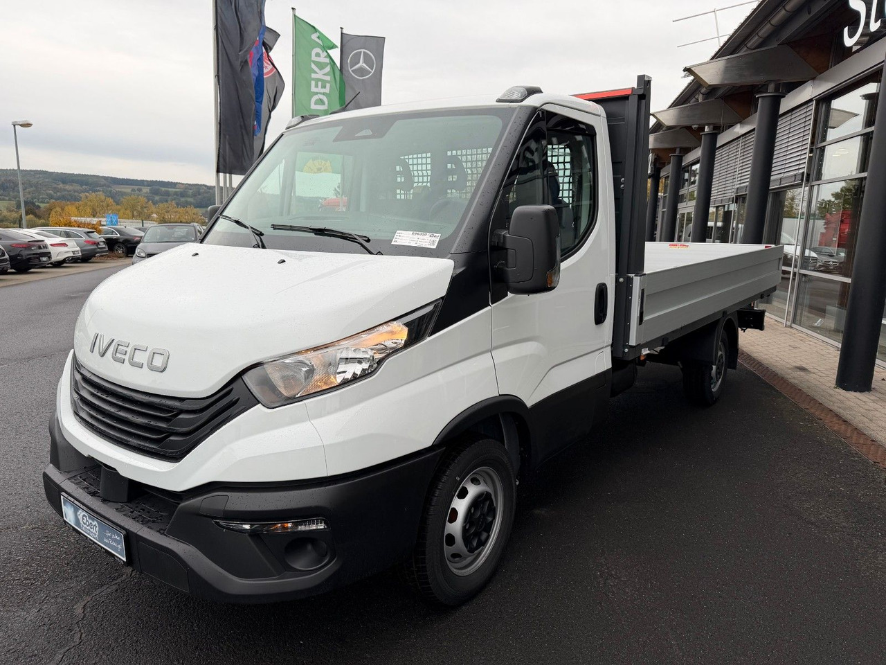 Iveco Daily 35S16 H 3.0L *R3.750mm*AHK*Klima* - Bestelwagen met open laadbak: afbeelding 3 Iveco Daily 35S16 H 3.0L *R3.750mm*AHK*Klima* - Bestelwagen met open laadbak: afbeelding 3