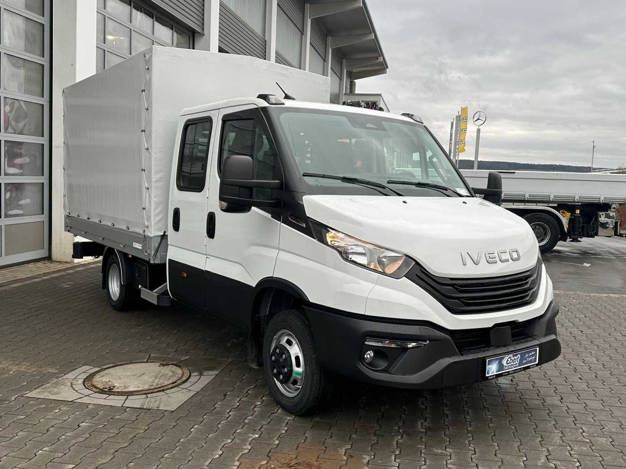 Iveco Daily 50C18H A8 DoKa *AHK*Automatik*7-Sitze* - Bestelwagen met open laadbak, Bestelwagen met dubbele cabine: afbeelding 3 Iveco Daily 50C18H A8 DoKa *AHK*Automatik*7-Sitze* - Bestelwagen met open laadbak, Bestelwagen met dubbele cabine: afbeelding 3