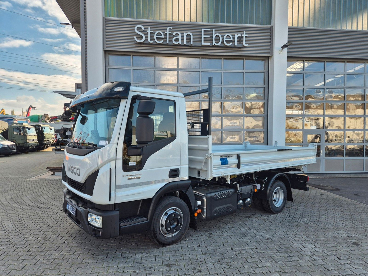 Iveco Eurocargo ML80E21 Meiller 2x AHK 3 Sitze Klima - Kipper bestelwagen: afbeelding 5 Iveco Eurocargo ML80E21 Meiller 2x AHK 3 Sitze Klima - Kipper bestelwagen: afbeelding 5