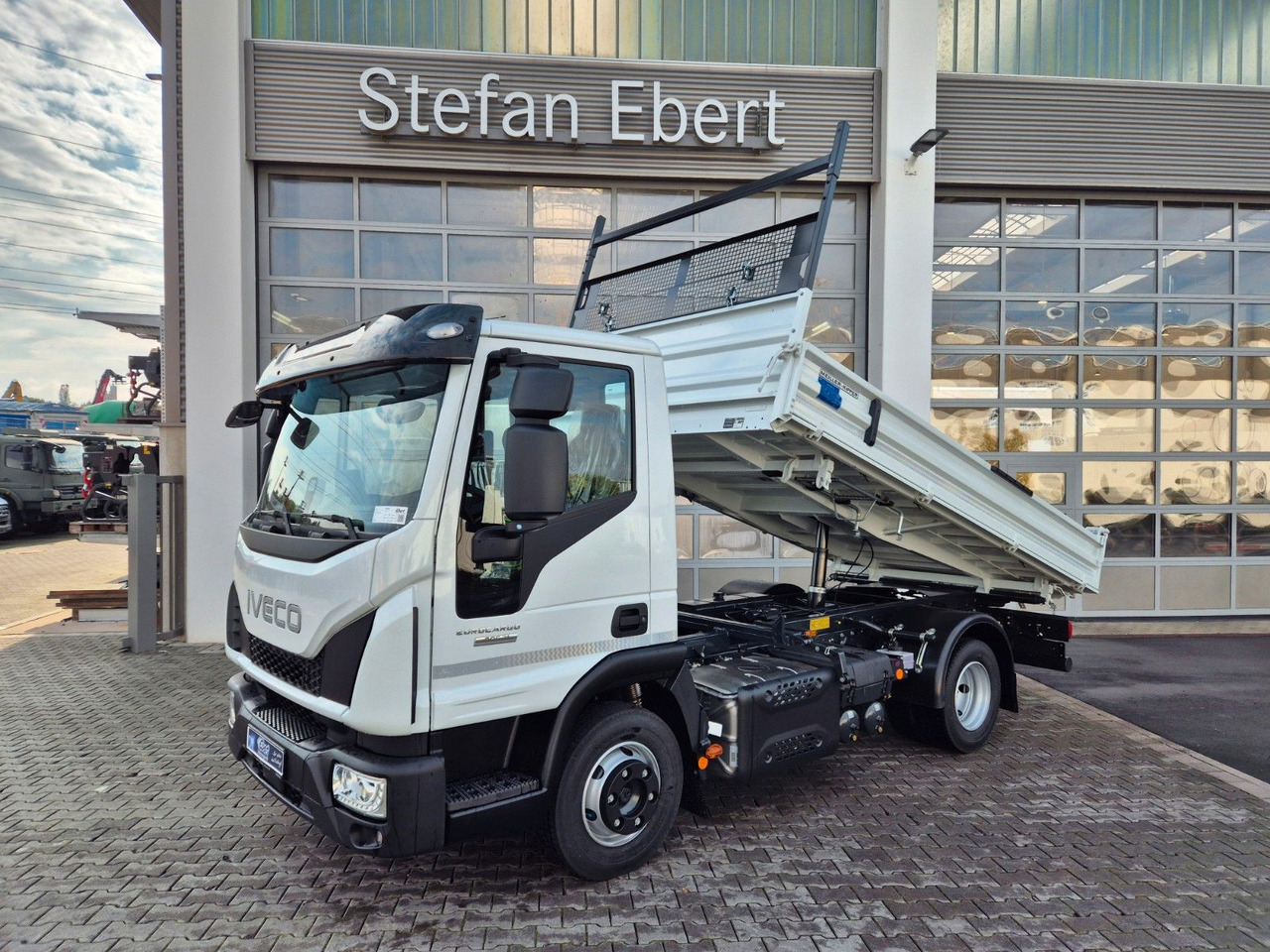 Iveco Eurocargo ML80E21 Meiller 2x AHK 3 Sitze Klima - Kipper bestelwagen: afbeelding 1 Iveco Eurocargo ML80E21 Meiller 2x AHK 3 Sitze Klima - Kipper bestelwagen: afbeelding 1