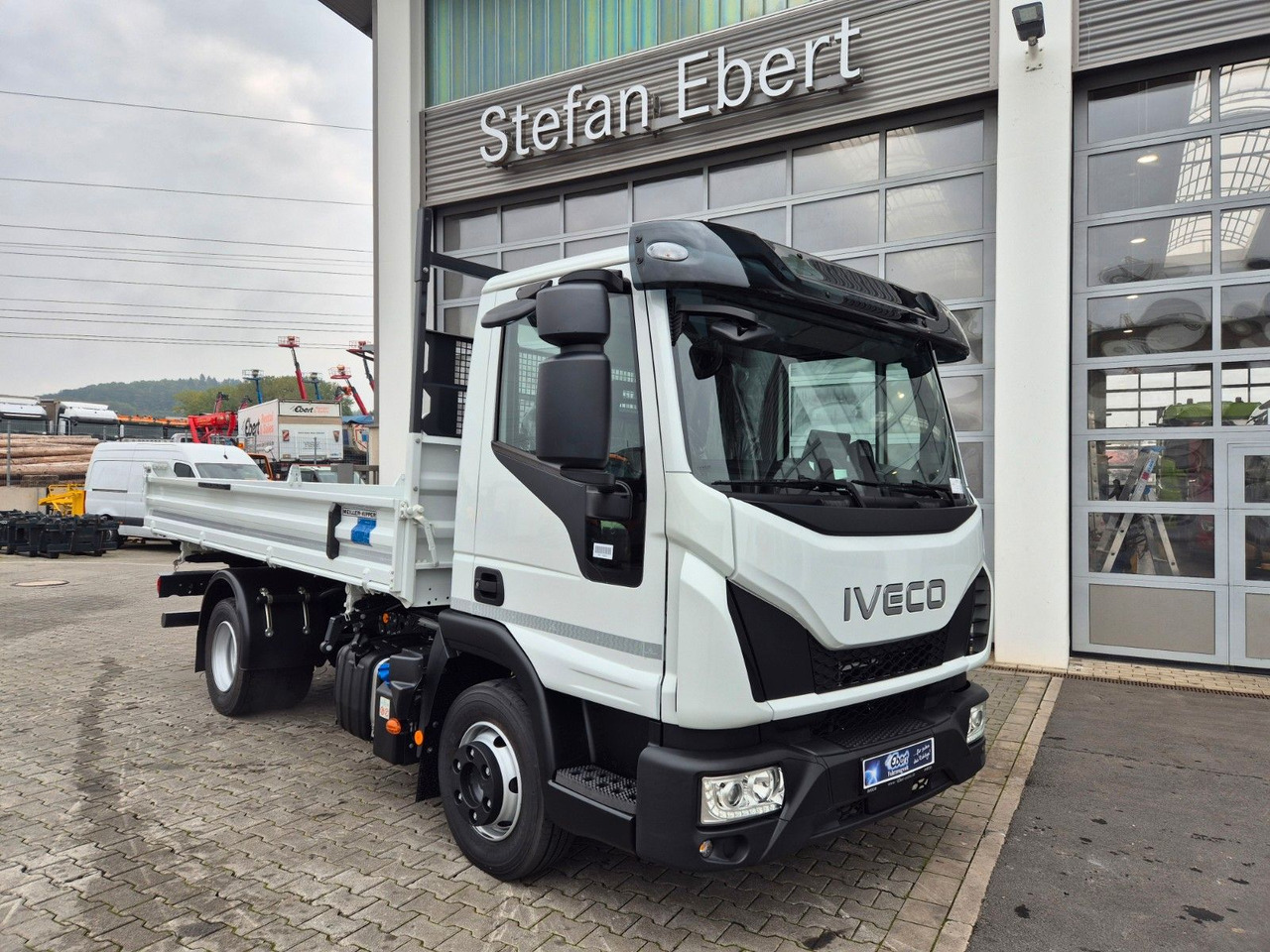 Iveco Eurocargo ML80E21 Meiller Kipper 2x AHK 3 Sitze - Kipper vrachtwagen: afbeelding 3 Iveco Eurocargo ML80E21 Meiller Kipper 2x AHK 3 Sitze - Kipper vrachtwagen: afbeelding 3