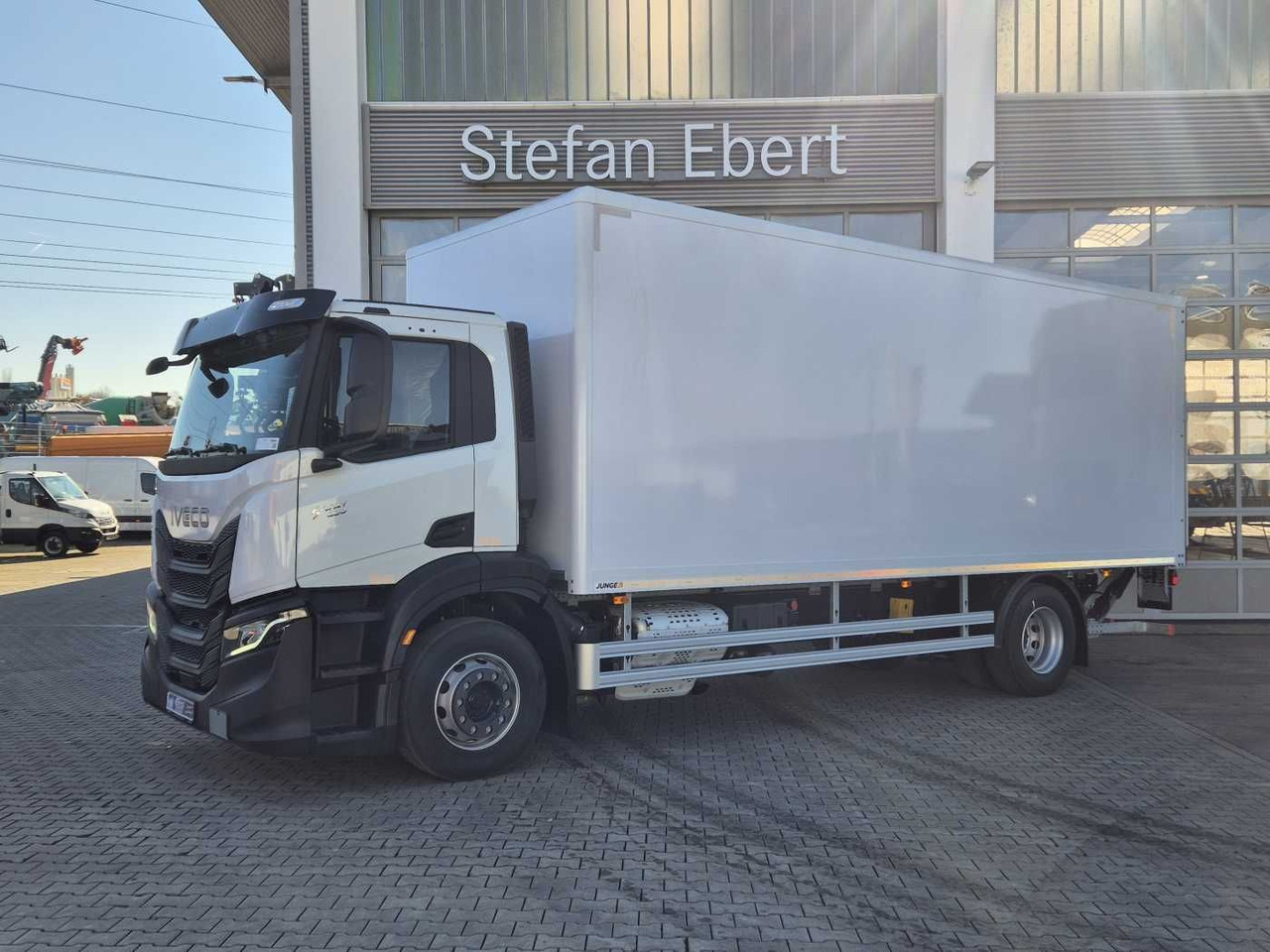 Iveco S-Way AD190S40/P Junge AHK LBW 2.000kg - Bakwagen: afbeelding 3 Iveco S-Way AD190S40/P Junge AHK LBW 2.000kg - Bakwagen: afbeelding 3