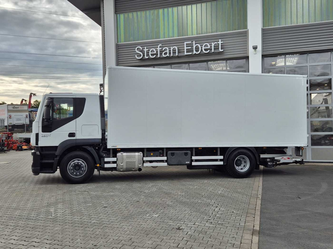 Iveco Stralis AT190S42 FP D HI-ROAD LBW faltbar EU6 - Bakwagen: afbeelding 4 Iveco Stralis AT190S42 FP D HI-ROAD LBW faltbar EU6 - Bakwagen: afbeelding 4