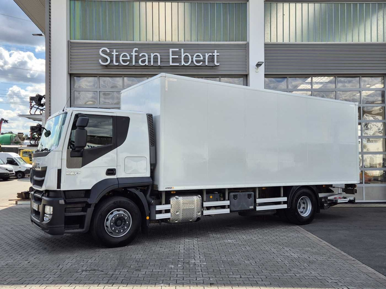 Iveco Stralis AT190S42/FP-D LBW Bär 1.500kg faltbar - Bakwagen: afbeelding 4 Iveco Stralis AT190S42/FP-D LBW Bär 1.500kg faltbar - Bakwagen: afbeelding 4