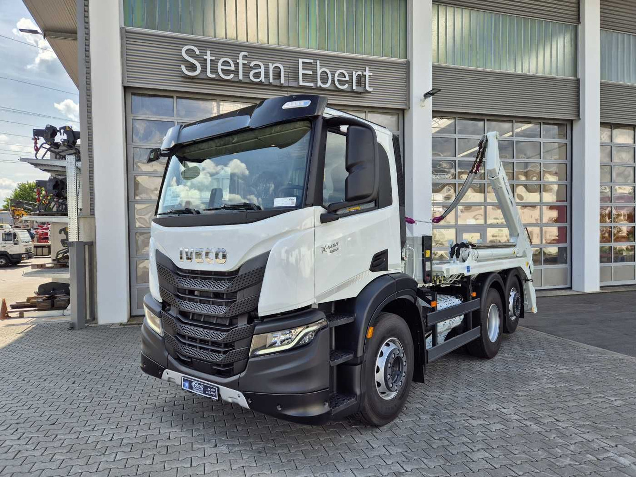 Iveco X-Way AD280X42Y/PS Meiller AK 16.T Funk Intarder - Kipper vrachtwagen: afbeelding 2 Iveco X-Way AD280X42Y/PS Meiller AK 16.T Funk Intarder - Kipper vrachtwagen: afbeelding 2