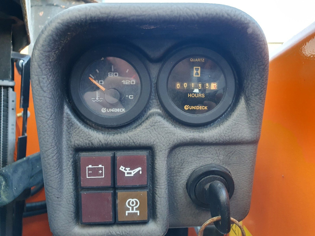 Leasing  JBM 630 MDX Holzhacker / nur 133h / 2008 JBM 630 MDX Holzhacker / nur 133h / 2008: afbeelding 18