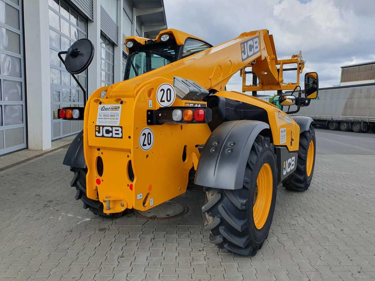 JCB 541-70 / nur 438h / 2022 / 4.100kg / 7m / 109PS - Verreiker: afbeelding 3 JCB 541-70 / nur 438h / 2022 / 4.100kg / 7m / 109PS - Verreiker: afbeelding 3