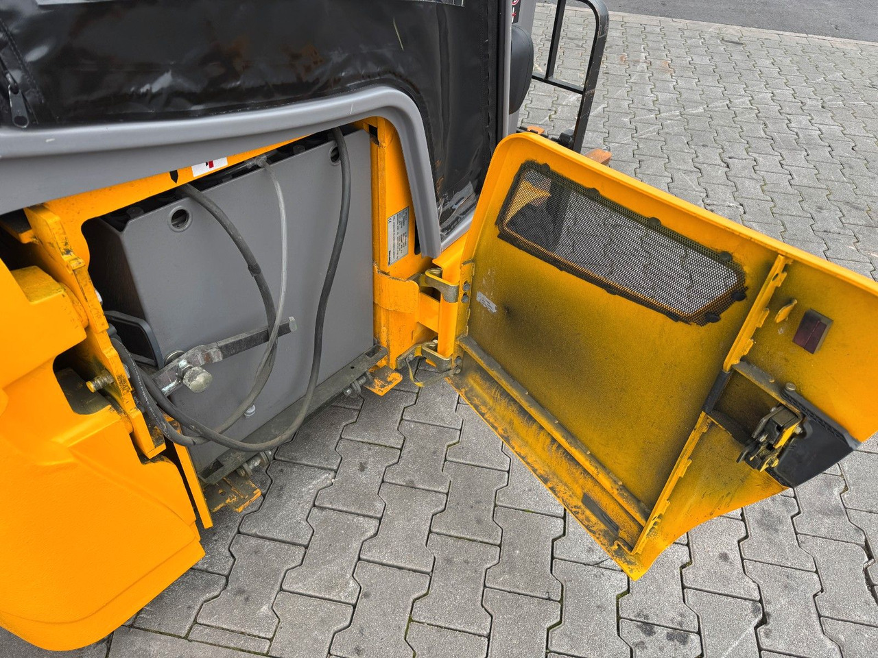 Elektrische heftruck Jungheinrich EFG 215 / Triplex: 4.25m! / SS / 4.168h / 2024: afbeelding 10