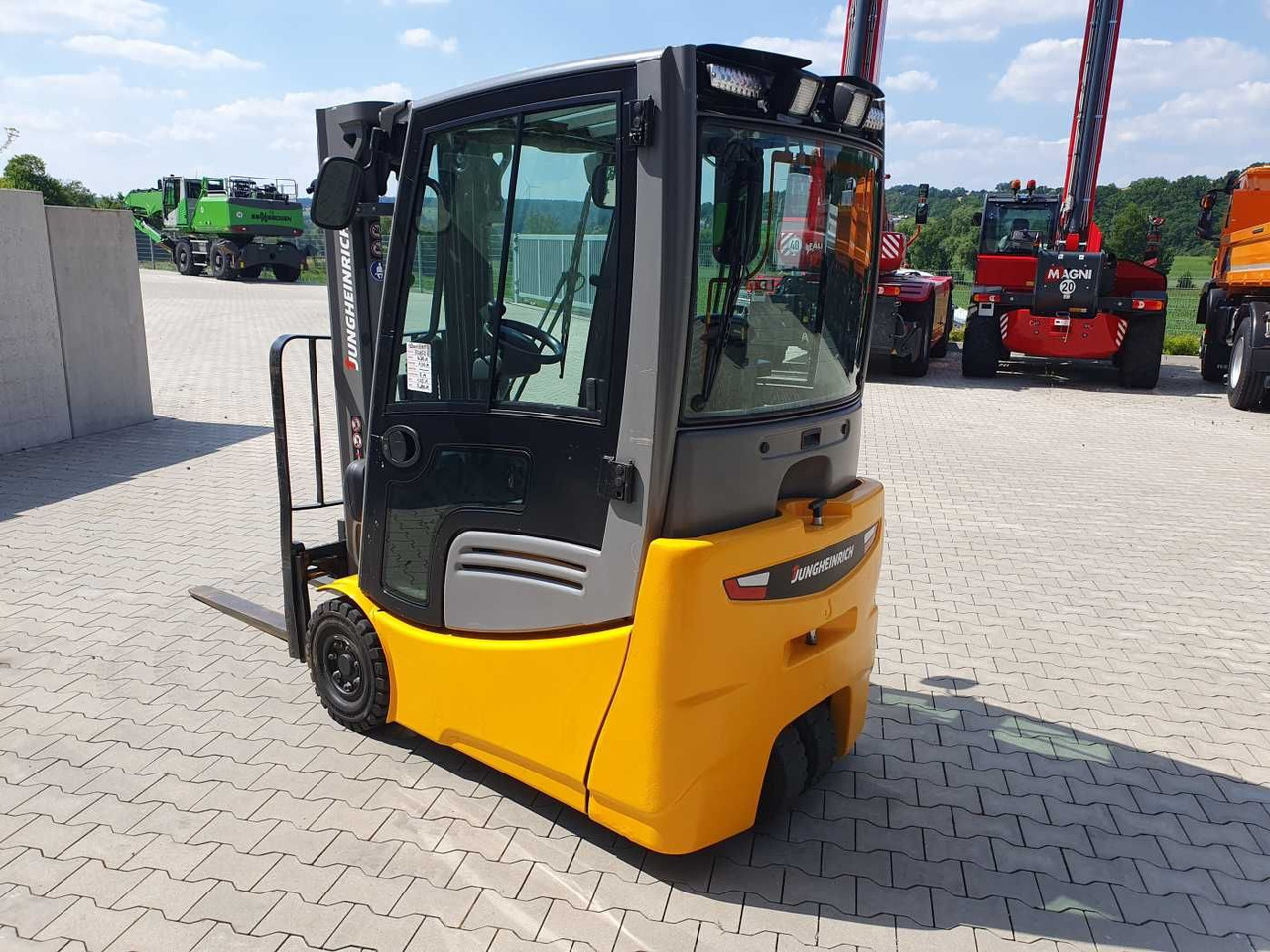 Jungheinrich EFG 215 / Triplex: 4.25m! / SS / 4.297h! - Elektrische heftruck: afbeelding 5 Jungheinrich EFG 215 / Triplex: 4.25m! / SS / 4.297h! - Elektrische heftruck: afbeelding 5