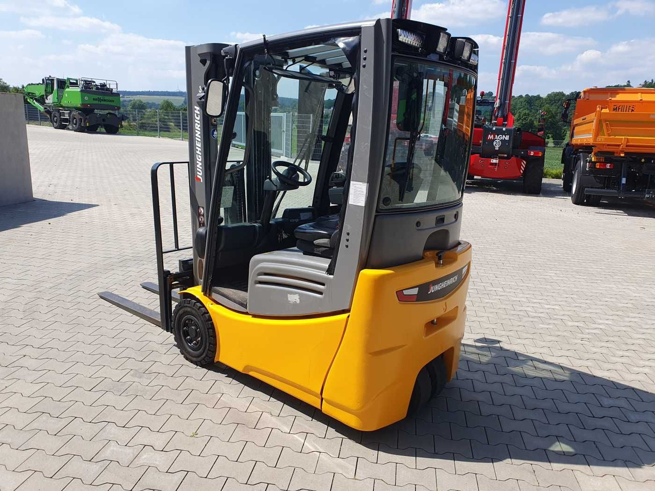 Jungheinrich EFG 215 / Triplex 4.25m / SS / nur 1.680h / 2021 - Elektrische heftruck: afbeelding 5 Jungheinrich EFG 215 / Triplex 4.25m / SS / nur 1.680h / 2021 - Elektrische heftruck: afbeelding 5