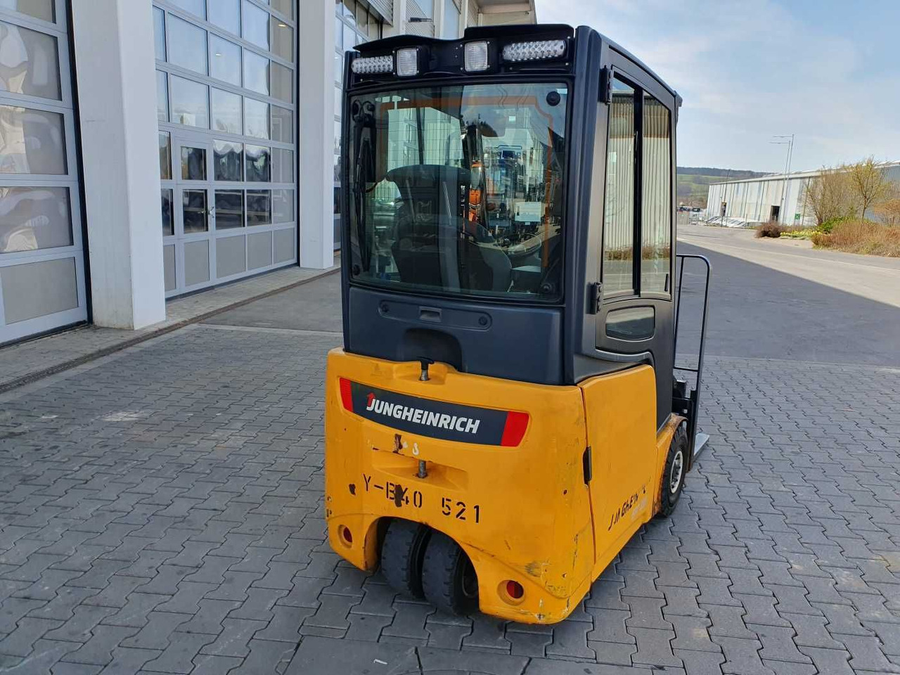 Jungheinrich EFG 215 / Triplex: 4.35m! / SS / nur 2.054h! - Elektrische heftruck: afbeelding 4 Jungheinrich EFG 215 / Triplex: 4.35m! / SS / nur 2.054h! - Elektrische heftruck: afbeelding 4
