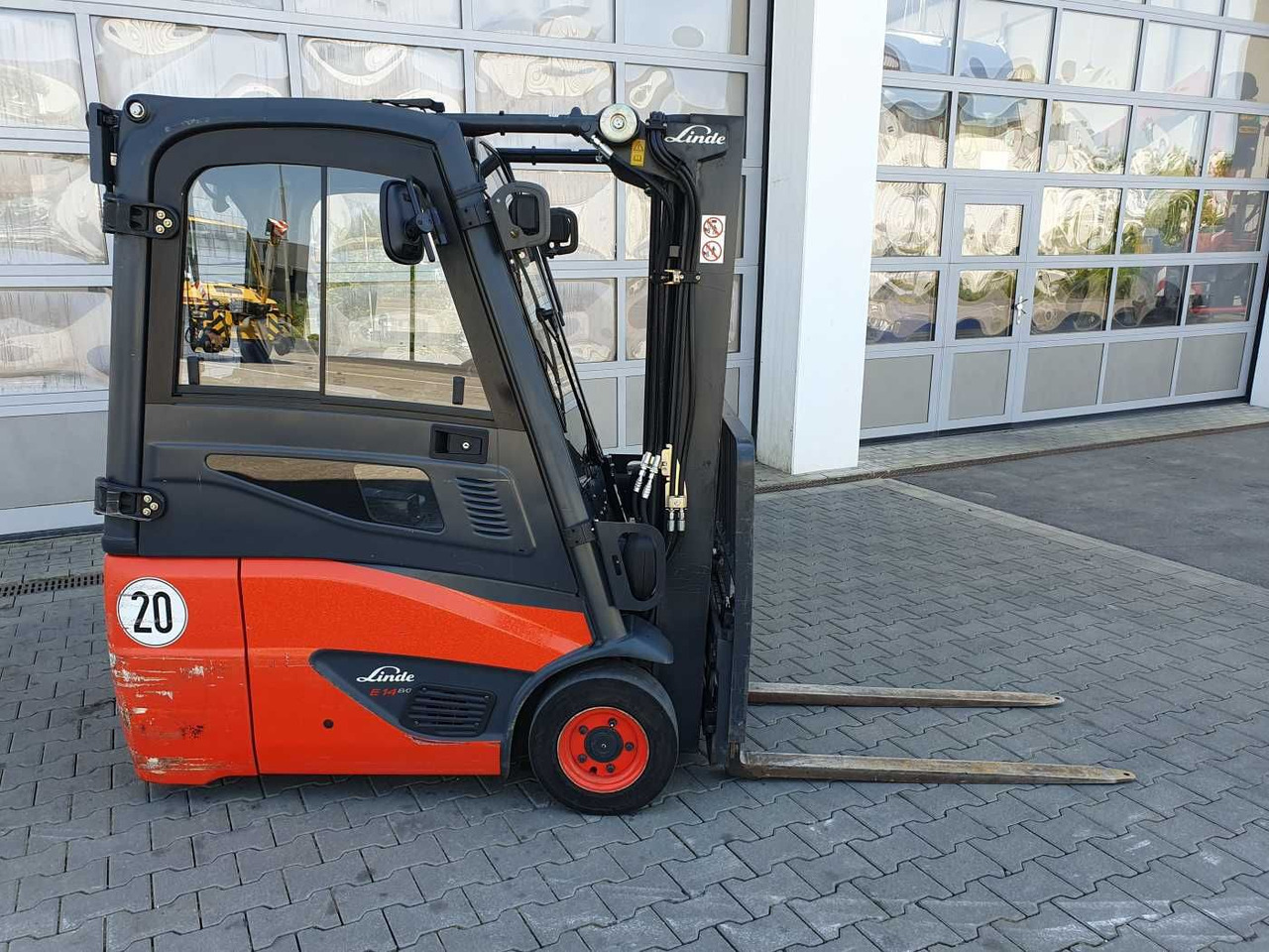 Linde E14 - 01 / Triplex: 4.10m! / SS / nur 2.899h! - Elektrische heftruck: afbeelding 2 Linde E14 - 01 / Triplex: 4.10m! / SS / nur 2.899h! - Elektrische heftruck: afbeelding 2