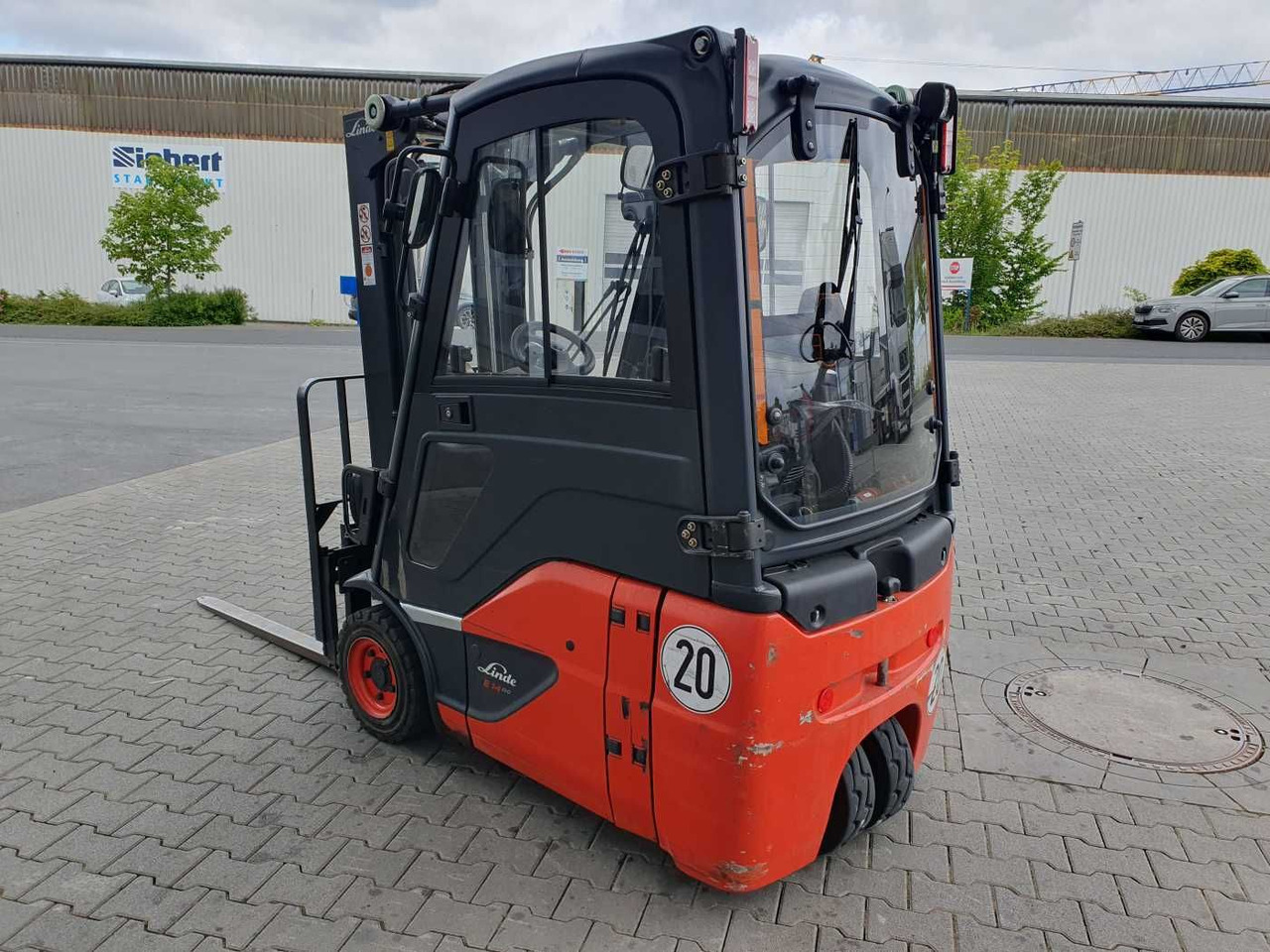 Linde E14 - 02 / Triplex: 4.00m! / SS / nur 2.119h! - Elektrische heftruck: afbeelding 5 Linde E14 - 02 / Triplex: 4.00m! / SS / nur 2.119h! - Elektrische heftruck: afbeelding 5