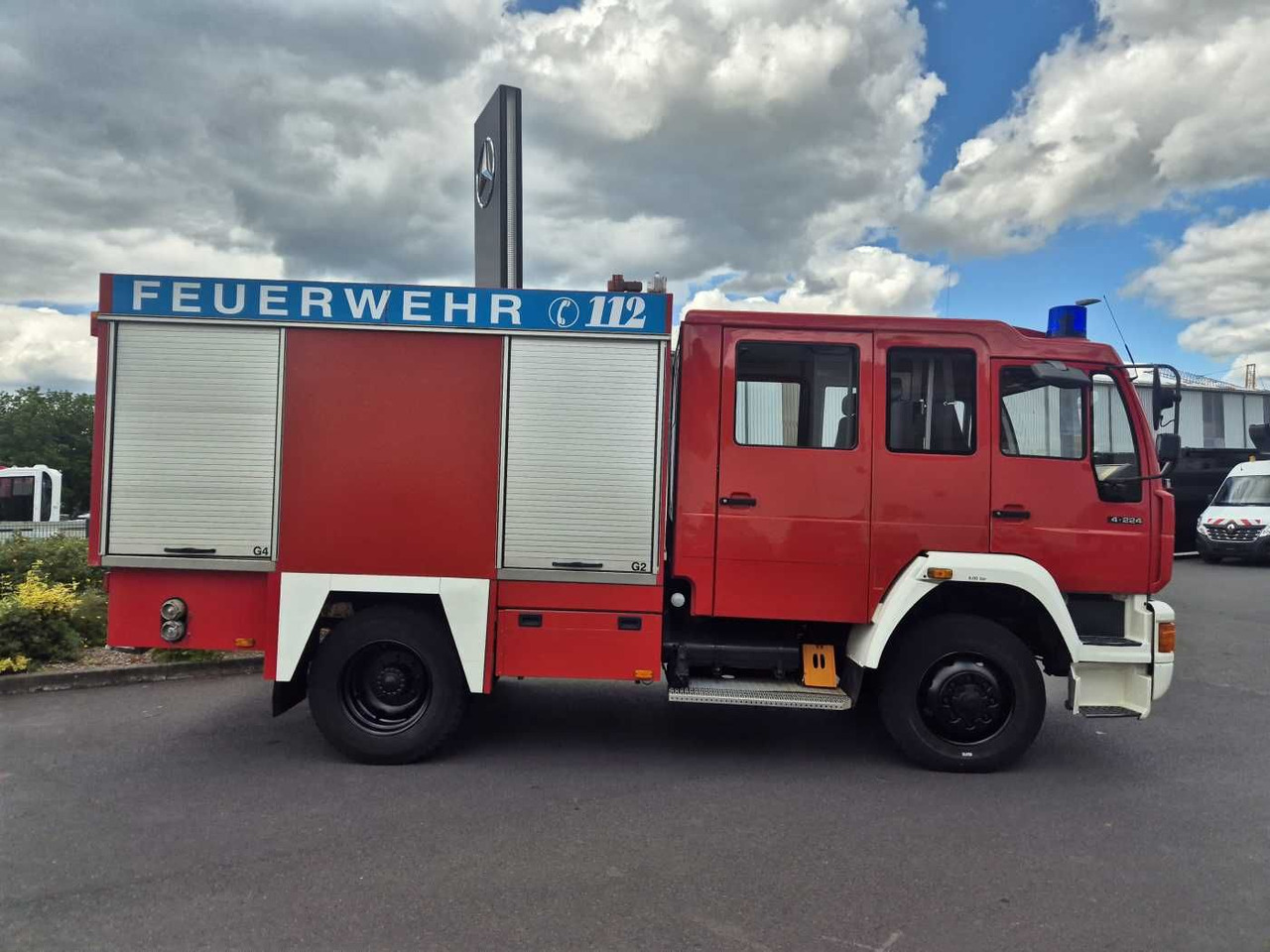 Tankwagen MAN 14.224 4x4 TLF 16/29 Tanklöschfahrzeug Feuerwehr: afbeelding 6 Tankwagen MAN 14.224 4x4 TLF 16/29 Tanklöschfahrzeug Feuerwehr: afbeelding 6