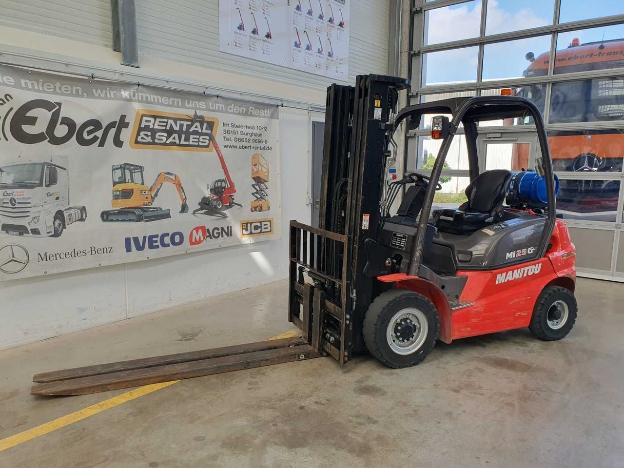 Manitou MI 25 G / Triplex: 4.70m / nur 1.976h! / SS - Heftruck: afbeelding 3 Manitou MI 25 G / Triplex: 4.70m / nur 1.976h! / SS - Heftruck: afbeelding 3