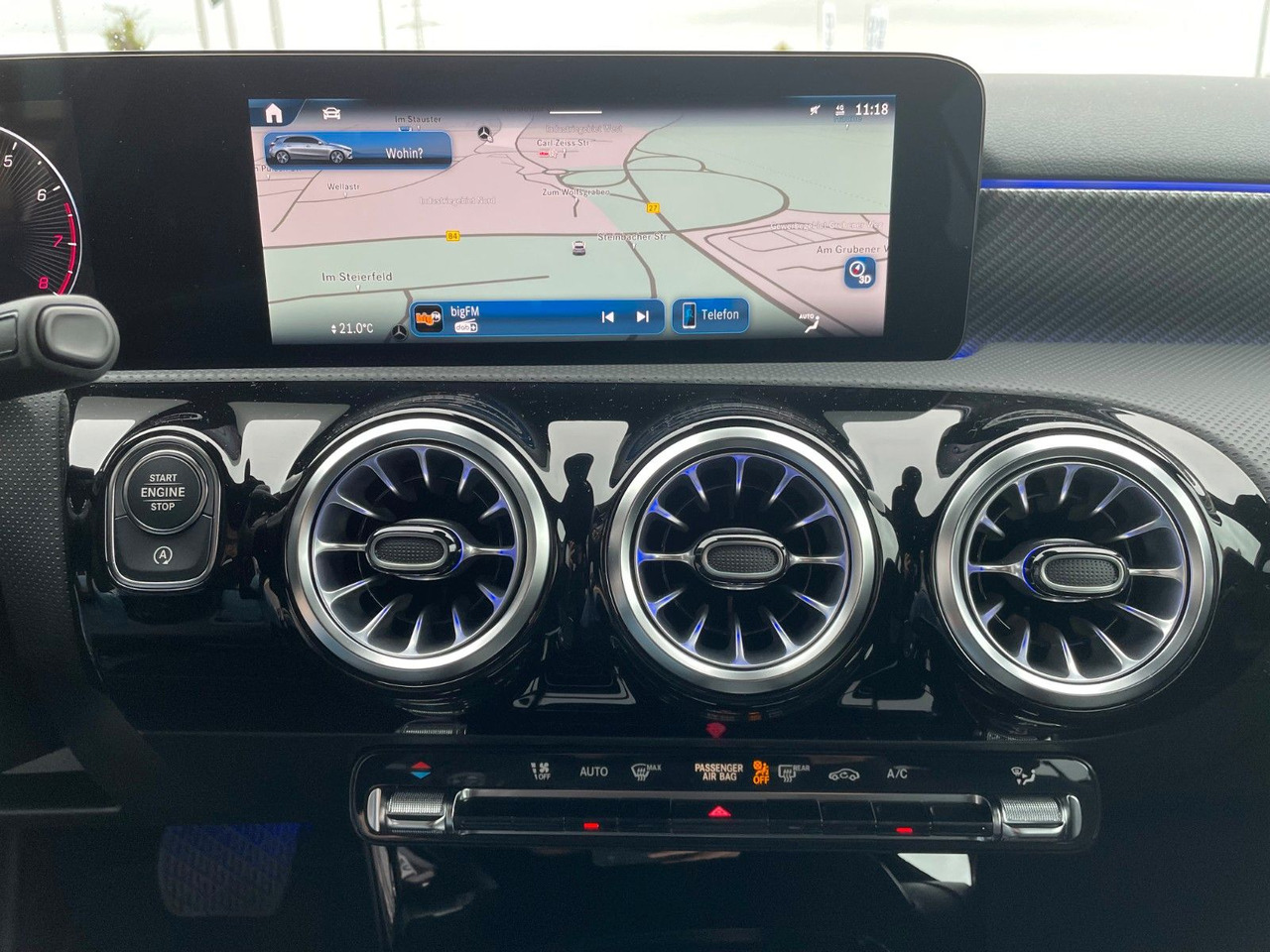 Sedan Mercedes-Benz A 200 Progressive Ambiente+R-Kamera+: afbeelding 18