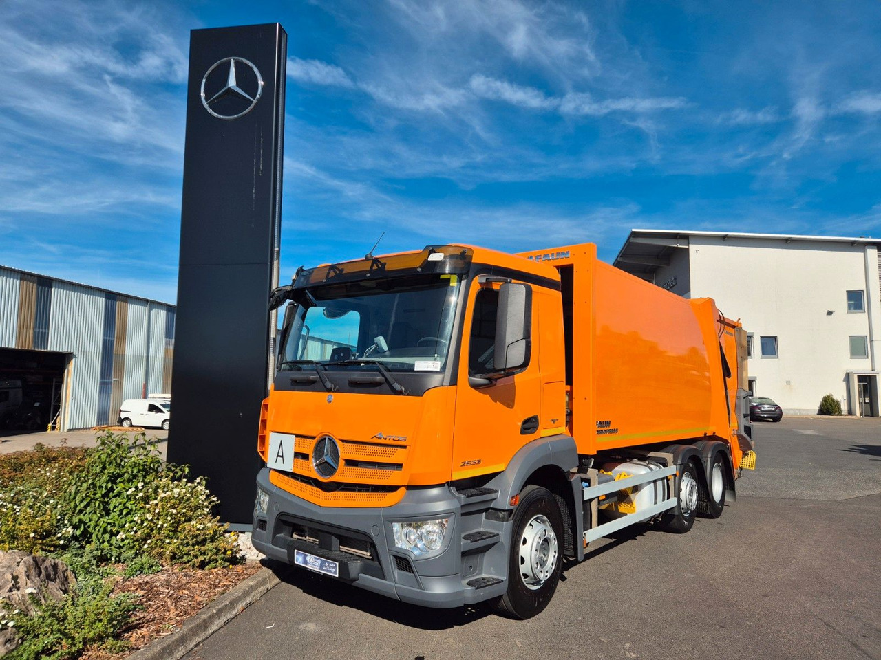 Mercedes-Benz Actros 2533 L Faun Variopress II524 V19 Zoeller - Vuilniswagen: afbeelding 1 Mercedes-Benz Actros 2533 L Faun Variopress II524 V19 Zoeller - Vuilniswagen: afbeelding 1
