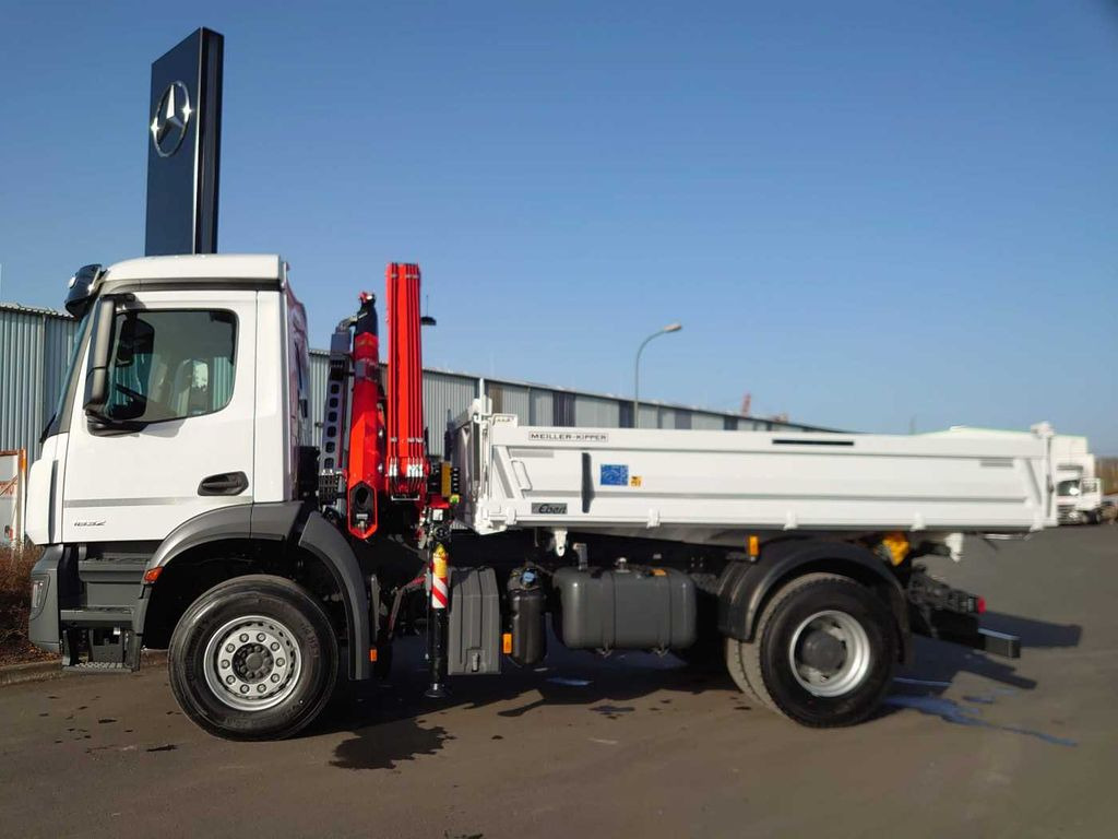 Mercedes-Benz Arocs 1832 KK 4x2 Kipper+Kran Fassi F120+Funk Mercedes-Benz Arocs 1832 KK 4x2 Kipper+Kran Fassi F120+Funk - Kipper vrachtwagen, Kraanwagen: afbeelding 5 Mercedes-Benz Arocs 1832 KK 4x2 Kipper+Kran Fassi F120+Funk Mercedes-Benz Arocs 1832 KK 4x2 Kipper+Kran Fassi F120+Funk - Kipper vrachtwagen, Kraanwagen: afbeelding 5