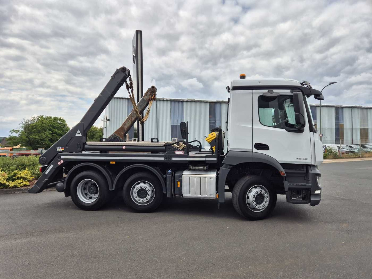 Mercedes-Benz Arocs 2643 L 6x2/4 VDL AHK Funk Vorlaufachse - Kipper vrachtwagen: afbeelding 5 Mercedes-Benz Arocs 2643 L 6x2/4 VDL AHK Funk Vorlaufachse - Kipper vrachtwagen: afbeelding 5