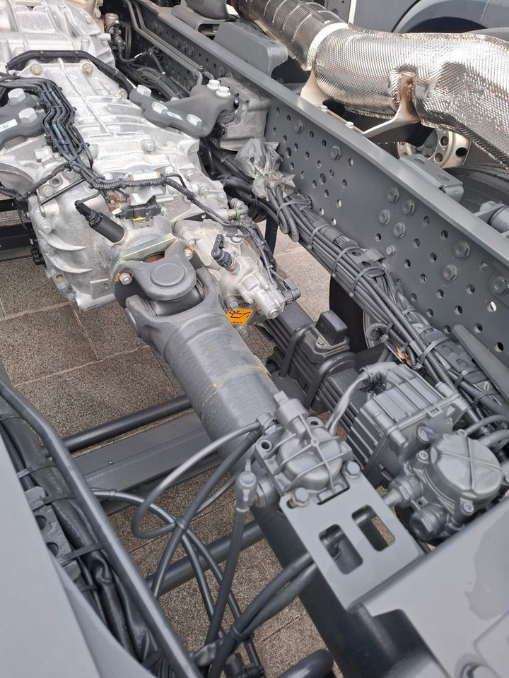 Mercedes-Benz Arocs 4153 8x4 Fahrgestell - Chassis vrachtwagen: afbeelding 5 Mercedes-Benz Arocs 4153 8x4 Fahrgestell - Chassis vrachtwagen: afbeelding 5
