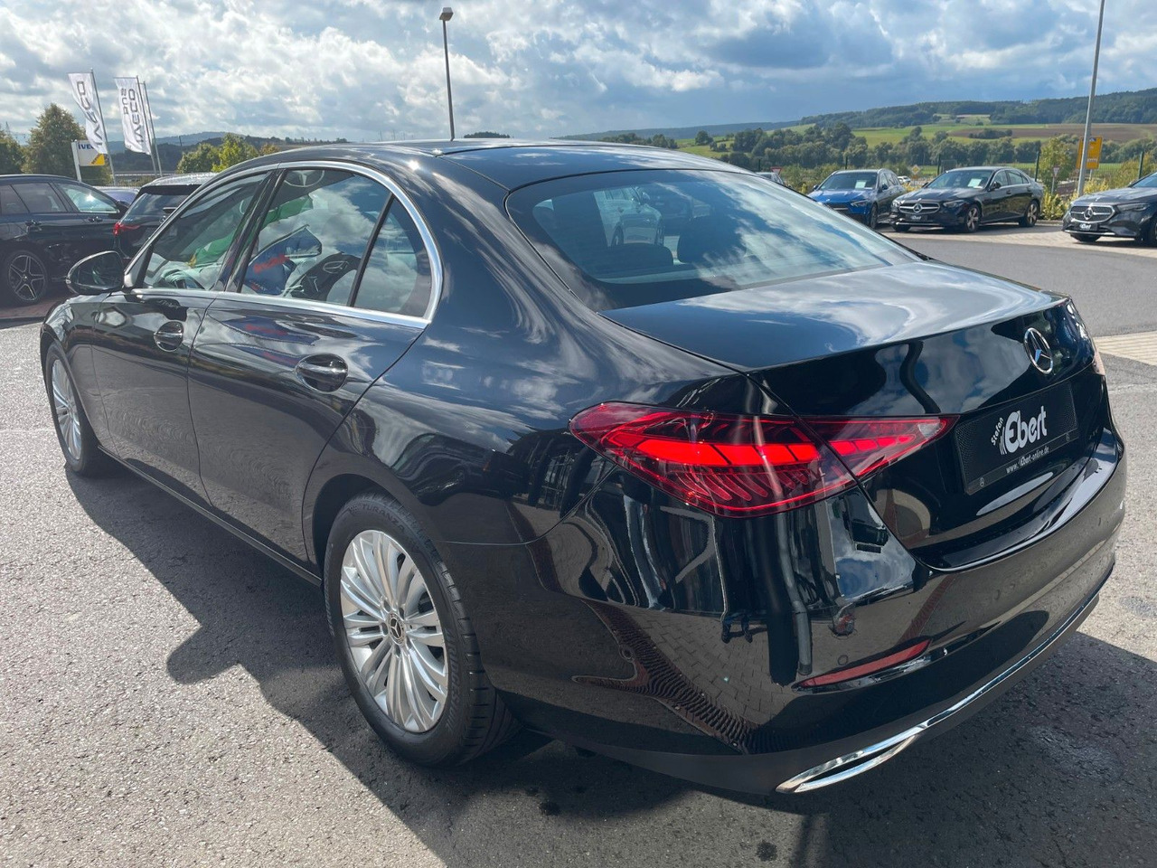 Mercedes-Benz C 200 d AVANTGARDE 360°+TOTW+Carplay+Ambiente - Sedan: afbeelding 3 Mercedes-Benz C 200 d AVANTGARDE 360°+TOTW+Carplay+Ambiente - Sedan: afbeelding 3