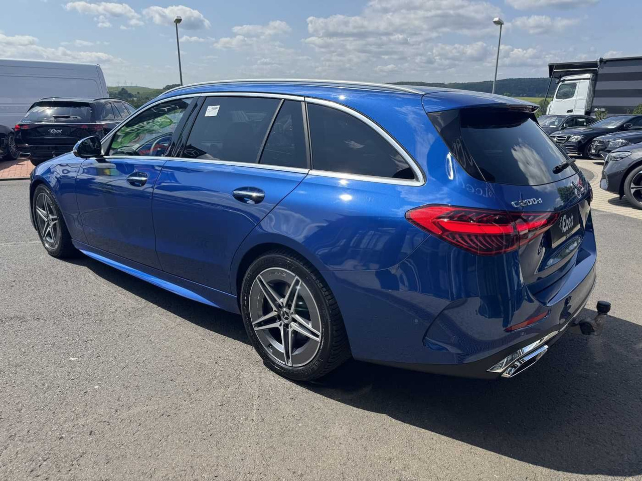 Mercedes-Benz C 200d AMG+Pano+Distr+Digital+AHK+HUD+360+IHC+ - Personenwagen: afbeelding 3 Mercedes-Benz C 200d AMG+Pano+Distr+Digital+AHK+HUD+360+IHC+ - Personenwagen: afbeelding 3