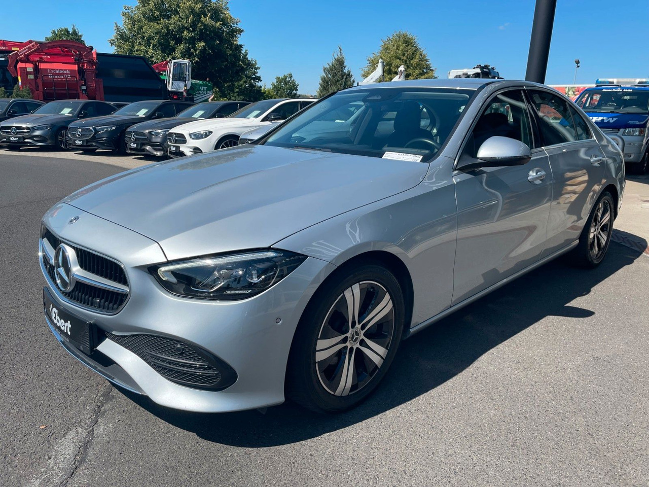 Mercedes-Benz C 220 d AVANTGARDE R-Kamera+Carplay+TotW+Ambient - Sedan: afbeelding 2 Mercedes-Benz C 220 d AVANTGARDE R-Kamera+Carplay+TotW+Ambient - Sedan: afbeelding 2