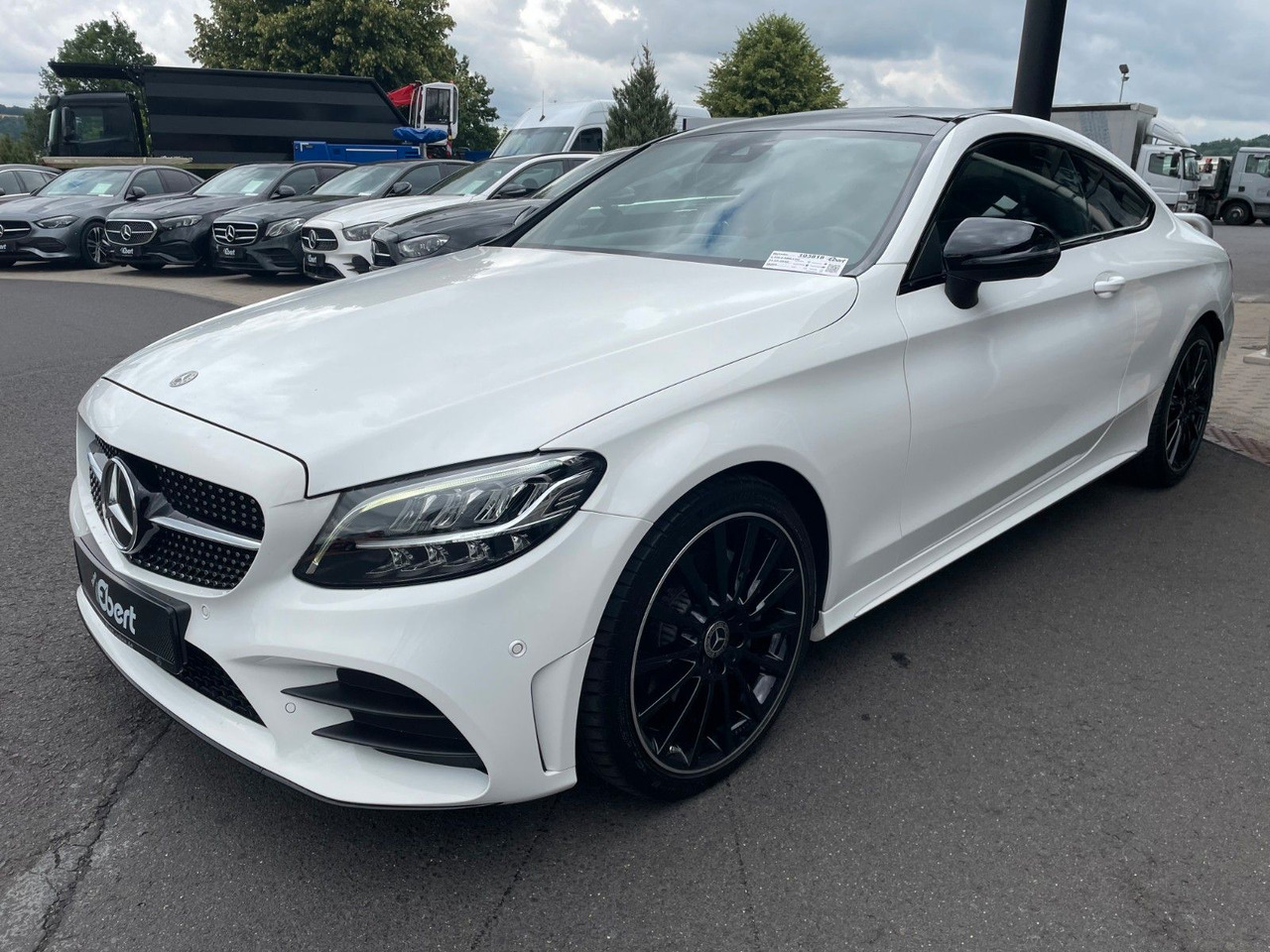 Mercedes-Benz C 220 d Coupe AMG+Pano+R-Kamera+Night+Carplay - Personenwagen: afbeelding 2 Mercedes-Benz C 220 d Coupe AMG+Pano+R-Kamera+Night+Carplay - Personenwagen: afbeelding 2