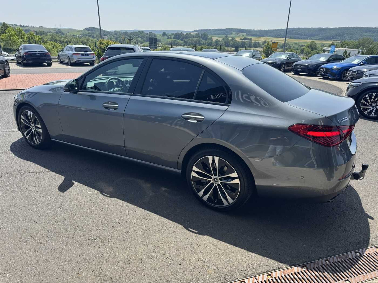 Mercedes-Benz C 300 4M Avantgarde+Pano+Bumester+AHK+RFK+ Night - Sedan: afbeelding 3 Mercedes-Benz C 300 4M Avantgarde+Pano+Bumester+AHK+RFK+ Night - Sedan: afbeelding 3