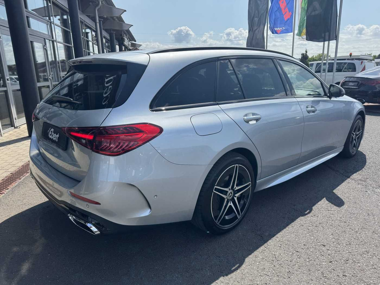 Mercedes-Benz C 300de AMG+Pano+Burm+HUD+360+Digital+VOLL - Personenwagen: afbeelding 4 Mercedes-Benz C 300de AMG+Pano+Burm+HUD+360+Digital+VOLL - Personenwagen: afbeelding 4