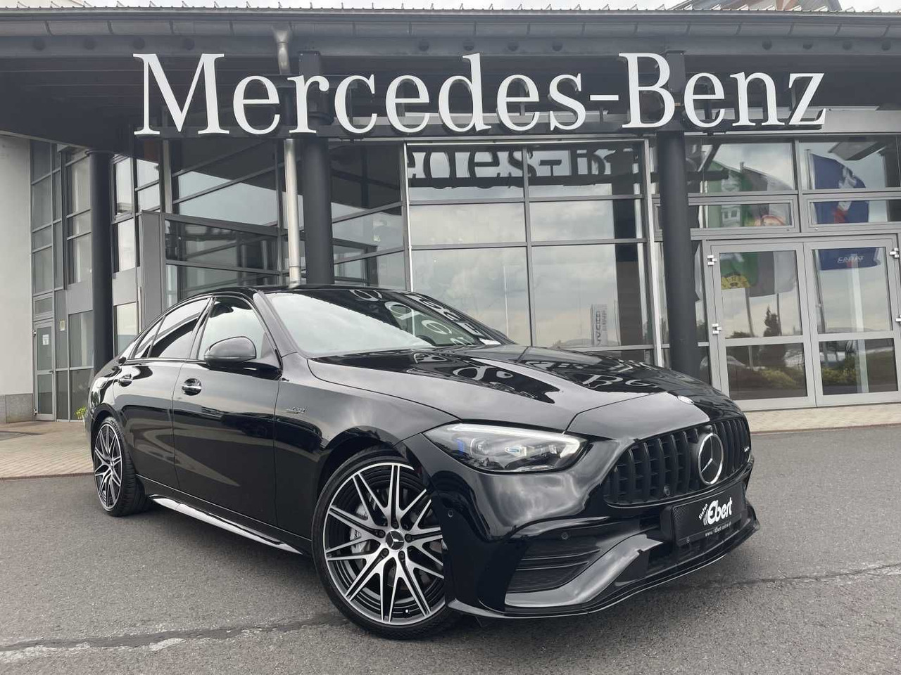 Mercedes-Benz C 43 AMG Digital+Burm+Distr+360+HUD+AHK+ Carbon - Sedan: afbeelding 1 Mercedes-Benz C 43 AMG Digital+Burm+Distr+360+HUD+AHK+ Carbon - Sedan: afbeelding 1