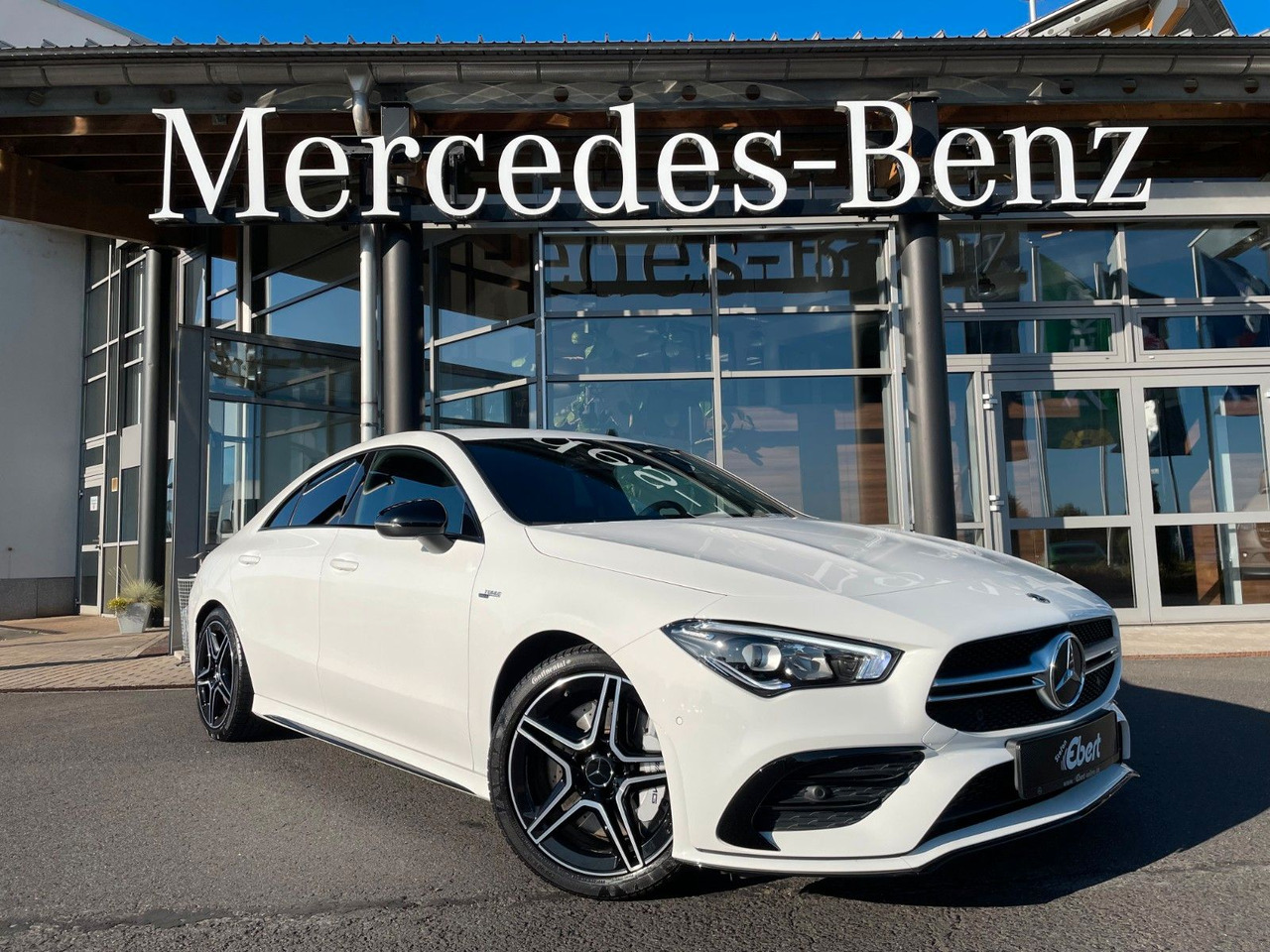 Mercedes-Benz CLA 35 AMG Aero+TotW+R-Kamera+Ambiente - Coupé: afbeelding 1 Mercedes-Benz CLA 35 AMG Aero+TotW+R-Kamera+Ambiente - Coupé: afbeelding 1