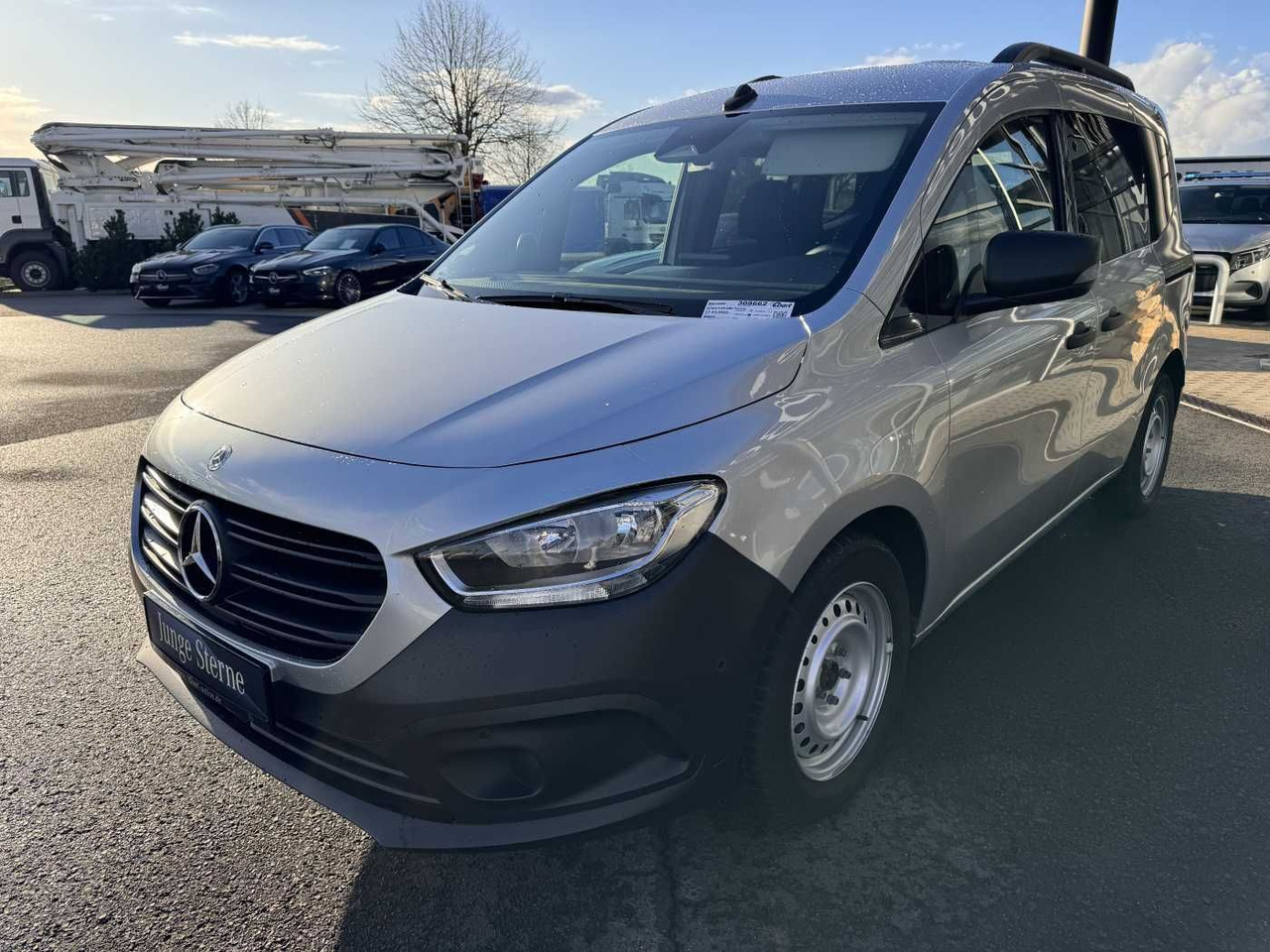 Mercedes-Benz Citan 110 CDI Tourer Klima AHK Kamera MBUX Tempo - Personenwagen: afbeelding 3 Mercedes-Benz Citan 110 CDI Tourer Klima AHK Kamera MBUX Tempo - Personenwagen: afbeelding 3
