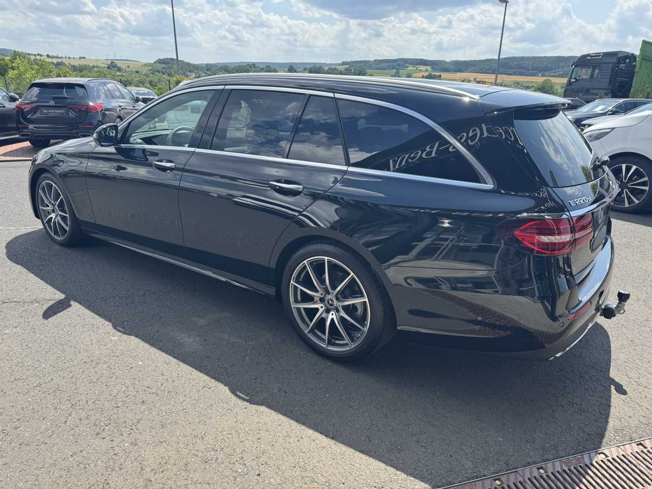 Mercedes-Benz E 220d AMG+Pano+Burm+Distr+Memory+AHK+360 - Personenwagen: afbeelding 3 Mercedes-Benz E 220d AMG+Pano+Burm+Distr+Memory+AHK+360 - Personenwagen: afbeelding 3