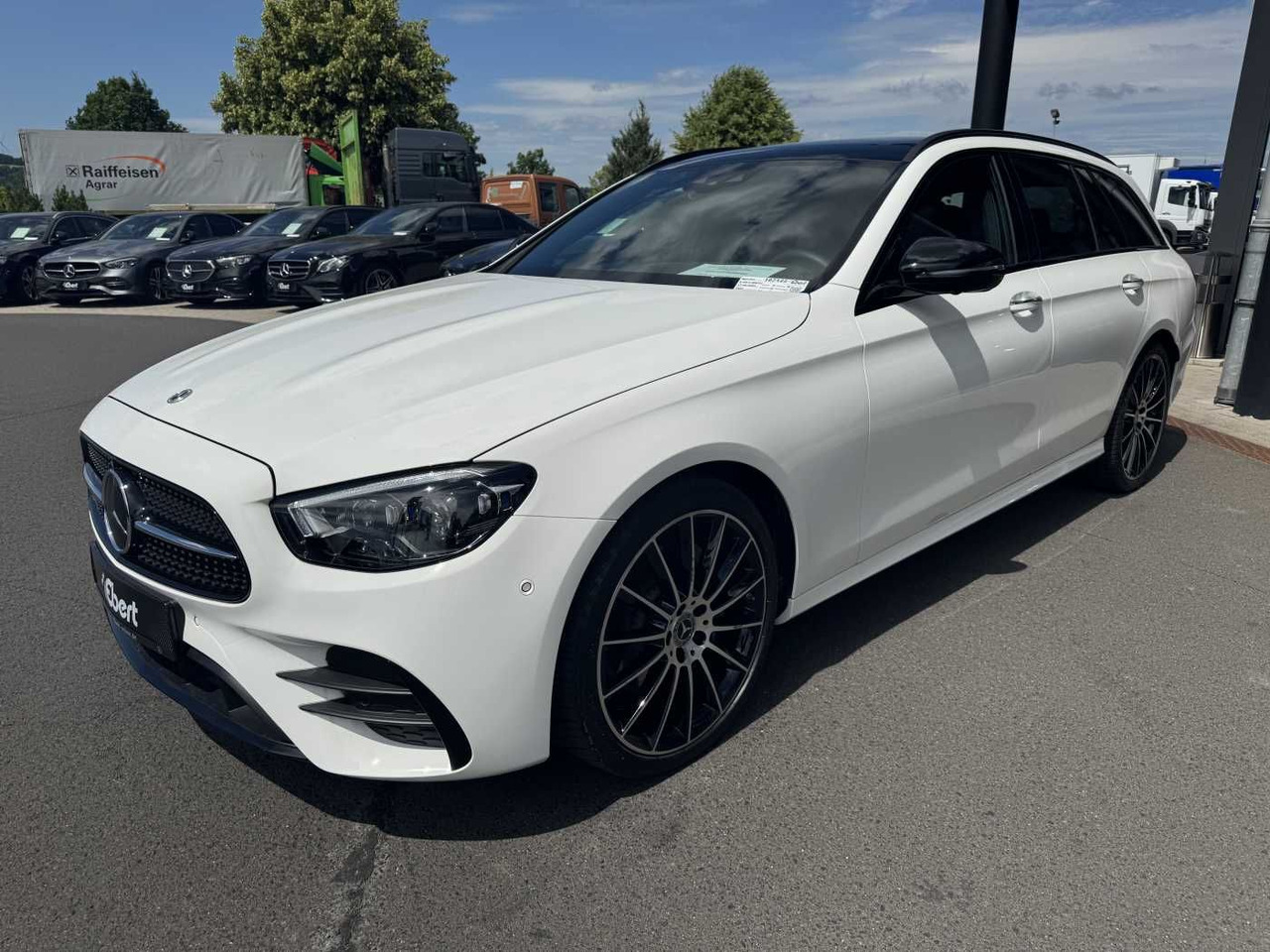 Mercedes-Benz E 300d 4M AMG+Pano+Burm+AHK+360+HUD+ - Personenwagen: afbeelding 2 Mercedes-Benz E 300d 4M AMG+Pano+Burm+AHK+360+HUD+ - Personenwagen: afbeelding 2