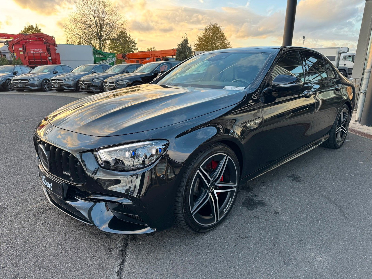 Mercedes-Benz E 63 AMG S Pano+Burm+AirM+HUD+360+uvm. - Sedan: afbeelding 2 Mercedes-Benz E 63 AMG S Pano+Burm+AirM+HUD+360+uvm. - Sedan: afbeelding 2