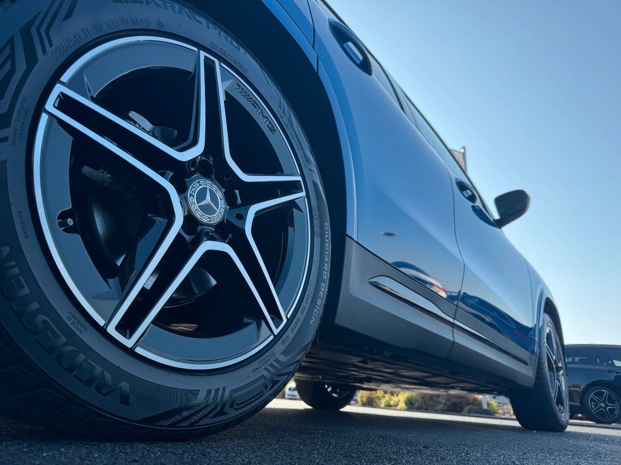 Mercedes-Benz GLA 200 AMG+PANO+DistrPlus+RFK+Night - SUV: afbeelding 5 Mercedes-Benz GLA 200 AMG+PANO+DistrPlus+RFK+Night - SUV: afbeelding 5