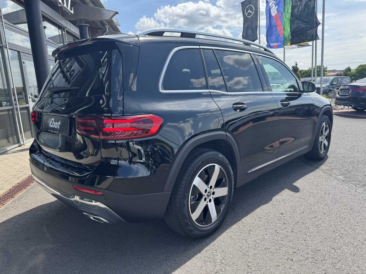 Mercedes-Benz GLB 180 Progressive+AHK+RKamera+LED+ IHC+DAB - SUV: afbeelding 4 Mercedes-Benz GLB 180 Progressive+AHK+RKamera+LED+ IHC+DAB - SUV: afbeelding 4