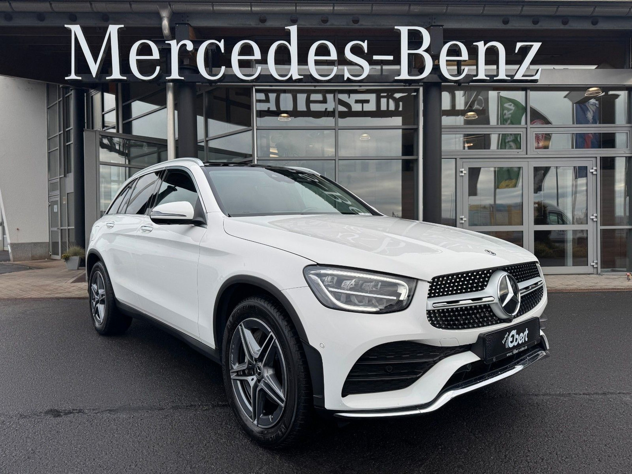Mercedes-Benz GLC 200 4M AMG+Pano+Distr+StandH+AHK+360+HUD - SUV: afbeelding 2 Mercedes-Benz GLC 200 4M AMG+Pano+Distr+StandH+AHK+360+HUD - SUV: afbeelding 2