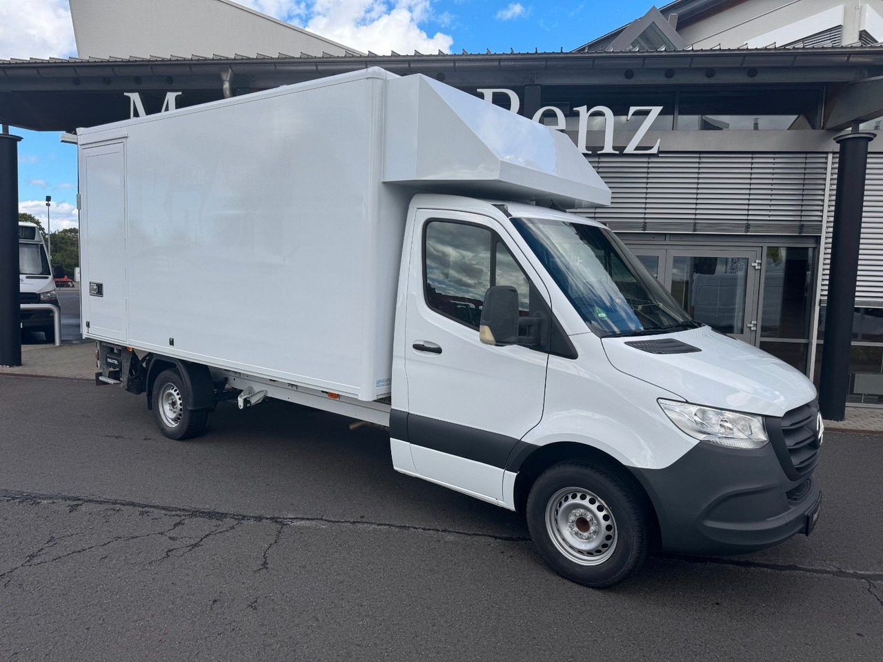 Mercedes-Benz Sprinter 317 CDI 4325 Koffer LBW Klima Kamera - Bestelwagen gesloten laadbak: afbeelding 1 Mercedes-Benz Sprinter 317 CDI 4325 Koffer LBW Klima Kamera - Bestelwagen gesloten laadbak: afbeelding 1