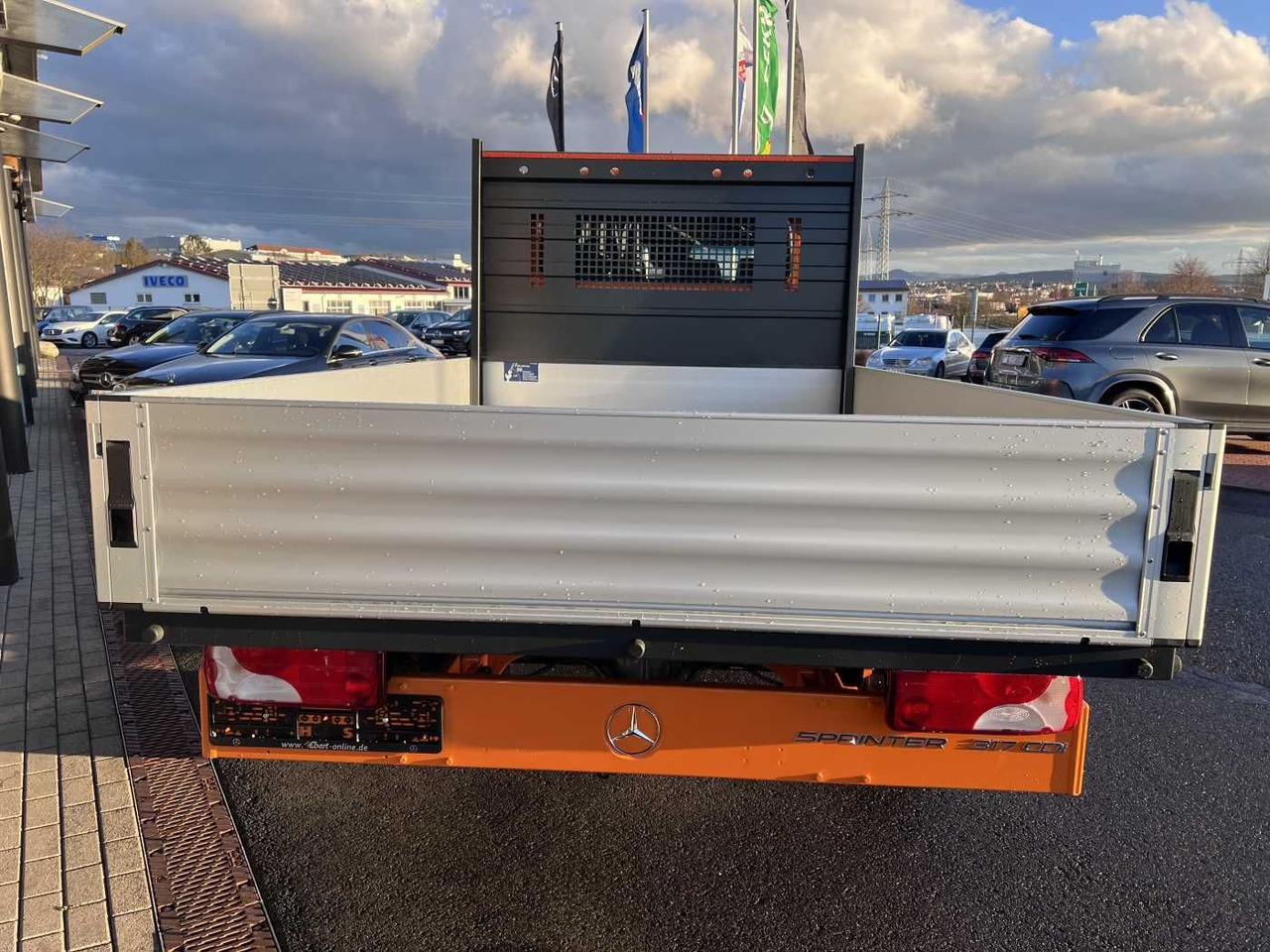 Mercedes-Benz Sprinter 317 CDI DoKa 4325 Klima MBUX Stdheiz - Bestelwagen met open laadbak, Bestelwagen met dubbele cabine: afbeelding 5 Mercedes-Benz Sprinter 317 CDI DoKa 4325 Klima MBUX Stdheiz - Bestelwagen met open laadbak, Bestelwagen met dubbele cabine: afbeelding 5
