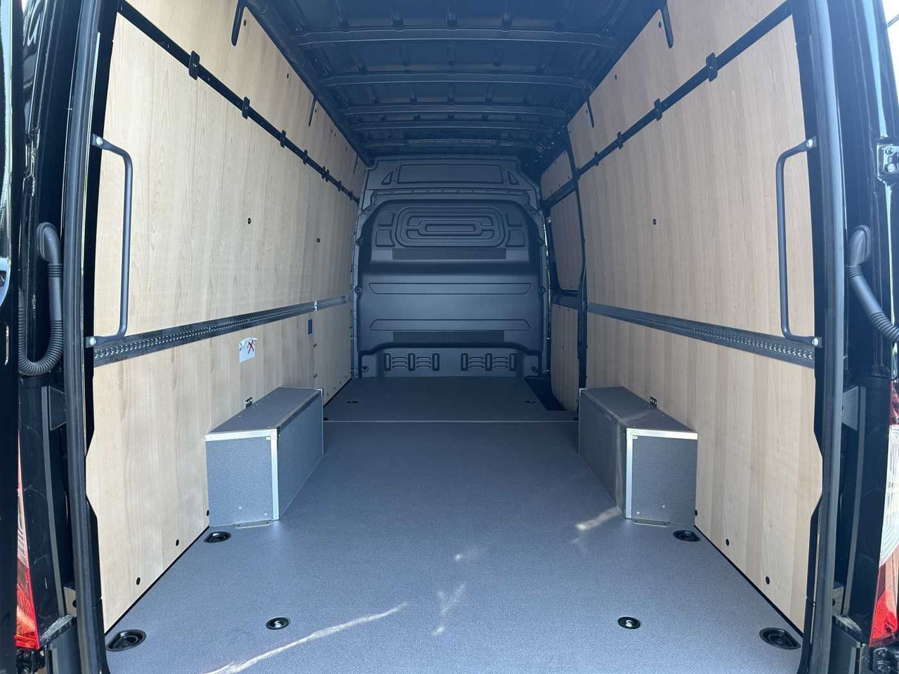 Gesloten bestelwagen Mercedes-Benz Sprinter 319 CDI 4325 AHK DISTRONIC 360 Klima: afbeelding 7