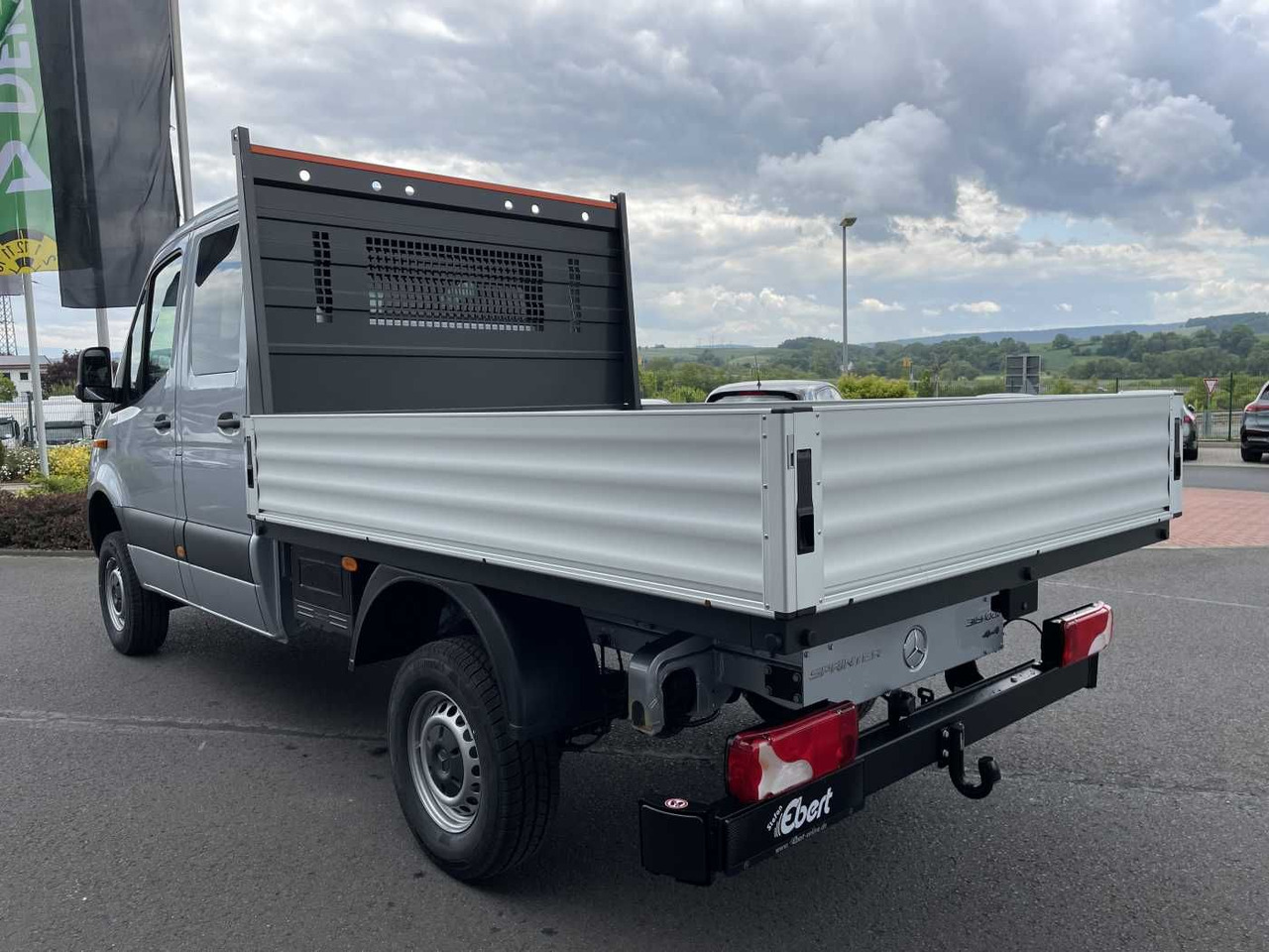 Mercedes-Benz Sprinter 319 CDI 4x4 DoKa Klima Stdheiz AHK LED - Bestelwagen met open laadbak: afbeelding 4 Mercedes-Benz Sprinter 319 CDI 4x4 DoKa Klima Stdheiz AHK LED - Bestelwagen met open laadbak: afbeelding 4