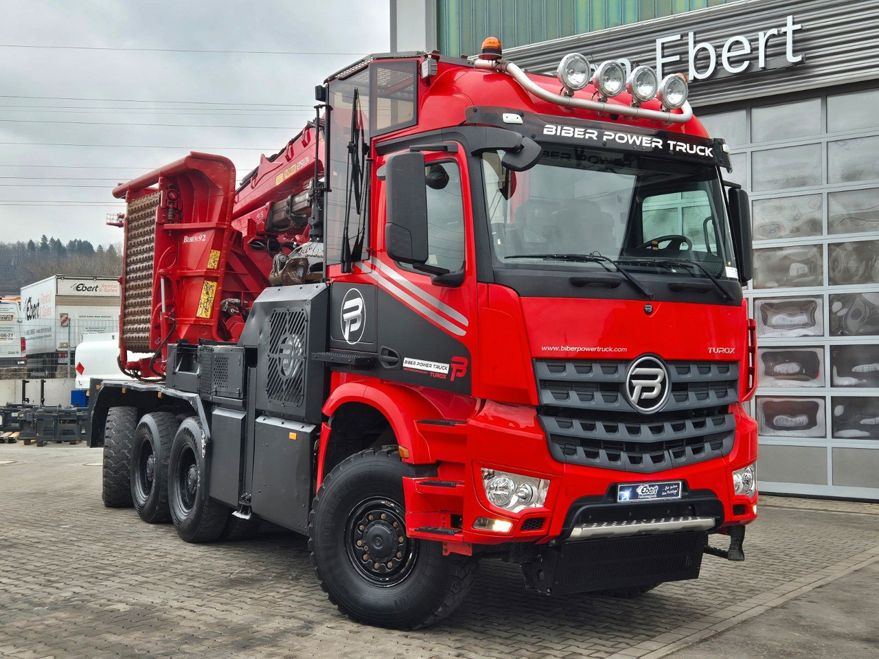 Mercedes-Benz TUROX 8x8 Eschlböck Biber 92 Holzhacker / 1.512h - Houttransport, Kraanwagen: afbeelding 4 Mercedes-Benz TUROX 8x8 Eschlböck Biber 92 Holzhacker / 1.512h - Houttransport, Kraanwagen: afbeelding 4
