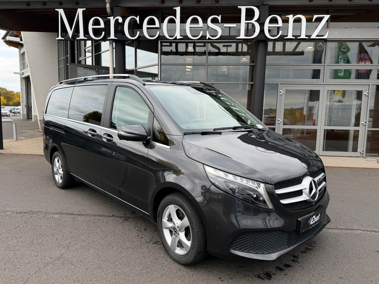 Mercedes-Benz V 250 AVANTGARDE ED AHK Tisch 6Sitze - Stationwagen: afbeelding 1 Mercedes-Benz V 250 AVANTGARDE ED AHK Tisch 6Sitze - Stationwagen: afbeelding 1