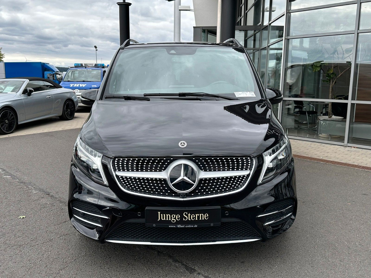 Mercedes-Benz V 250 d EDITION AMG Kompakt ILS elektr Türen - Stationwagen: afbeelding 2 Mercedes-Benz V 250 d EDITION AMG Kompakt ILS elektr Türen - Stationwagen: afbeelding 2