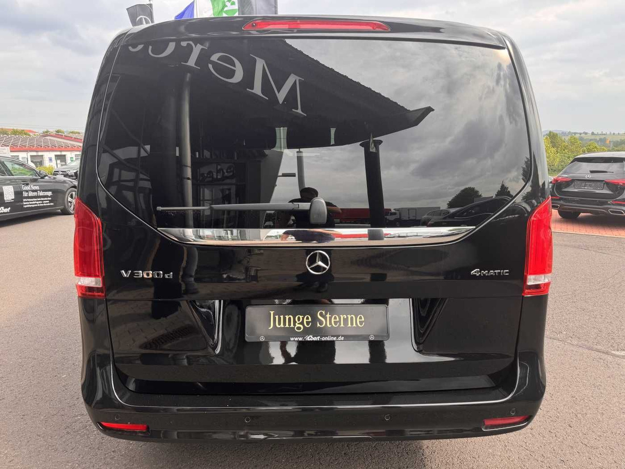 Mercedes-Benz V 300 d 4MATIC AVA 3430 AHK2,5 DISTRONIC 360 - Personenwagen: afbeelding 5 Mercedes-Benz V 300 d 4MATIC AVA 3430 AHK2,5 DISTRONIC 360 - Personenwagen: afbeelding 5