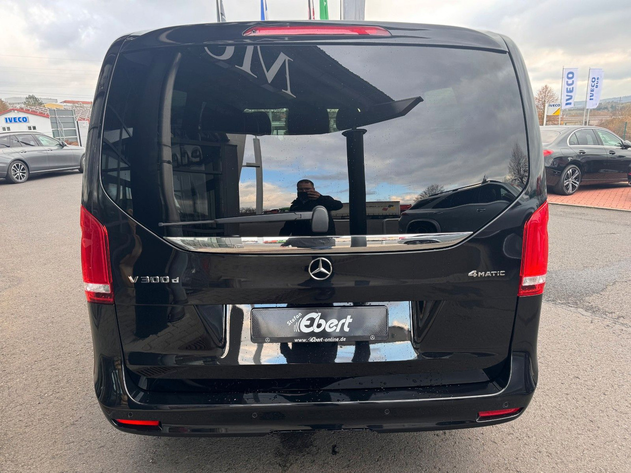 Mercedes-Benz V 300 d AVA Extralang 4MATIC AHK Stdh DISTRONIC - Stationwagen: afbeelding 5 Mercedes-Benz V 300 d AVA Extralang 4MATIC AHK Stdh DISTRONIC - Stationwagen: afbeelding 5