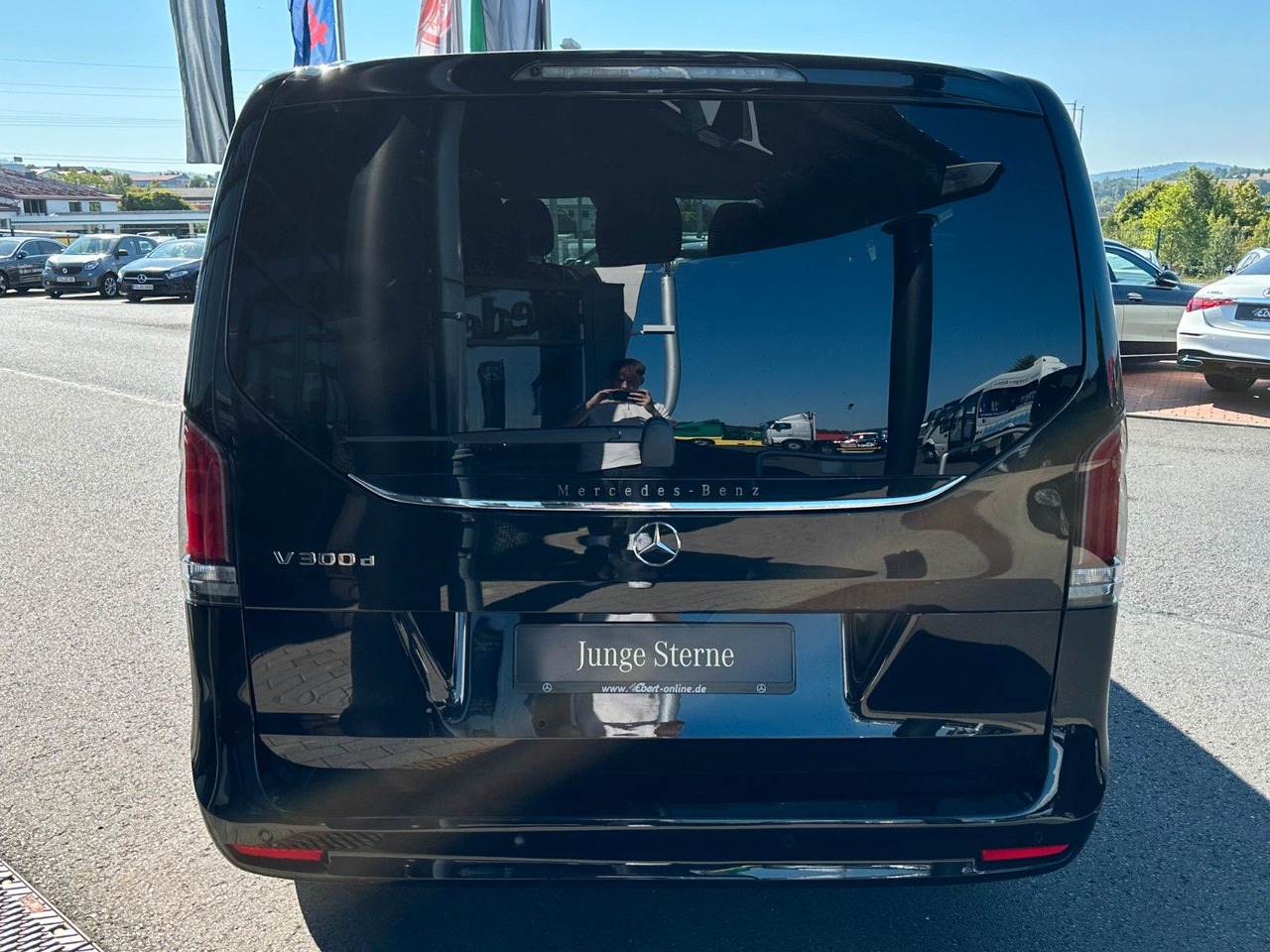 Mercedes-Benz V 300 d AVANTGARDE Extralang 360Kamera Standheiz - Stationwagen: afbeelding 5 Mercedes-Benz V 300 d AVANTGARDE Extralang 360Kamera Standheiz - Stationwagen: afbeelding 5