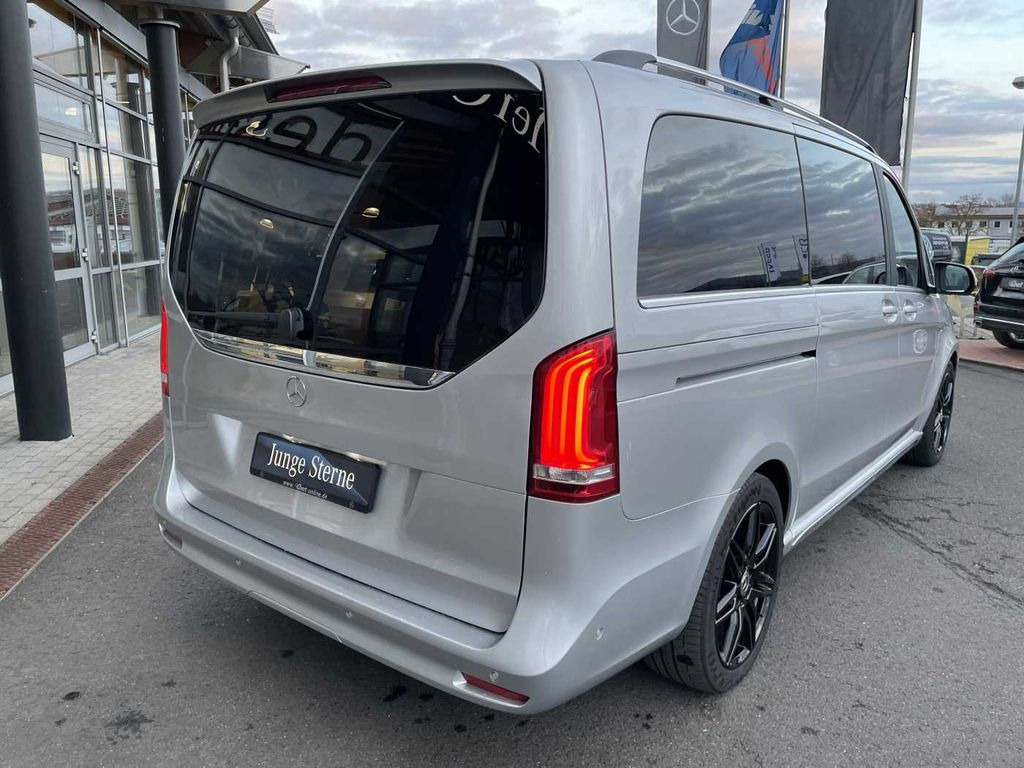 Mercedes-Benz V 300 d EXCLUSIVE ED AMG Panorama AHK2,5 DISTRON Mercedes-Benz V 300 d EXCLUSIVE ED AMG Panorama AHK2,5 DISTRON - Minibus, Personenvervoer: afbeelding 5 Mercedes-Benz V 300 d EXCLUSIVE ED AMG Panorama AHK2,5 DISTRON Mercedes-Benz V 300 d EXCLUSIVE ED AMG Panorama AHK2,5 DISTRON - Minibus, Personenvervoer: afbeelding 5